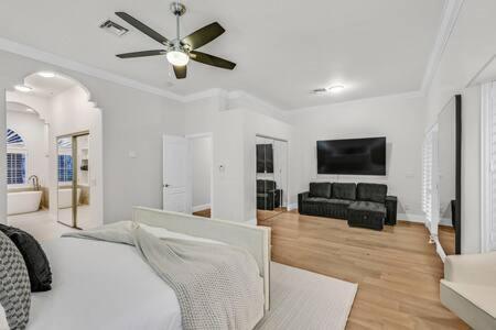 Lux 5Br Vegas Home W Pool, Spa, Games, Near Strip 拉斯维加斯 外观 照片