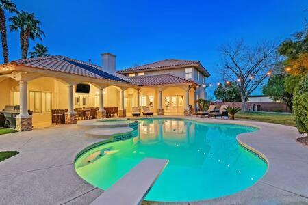 Lux 5Br Vegas Home W Pool, Spa, Games, Near Strip 拉斯维加斯 外观 照片